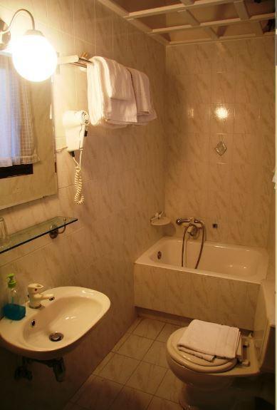 Villa C & C Delfi Rom bilde